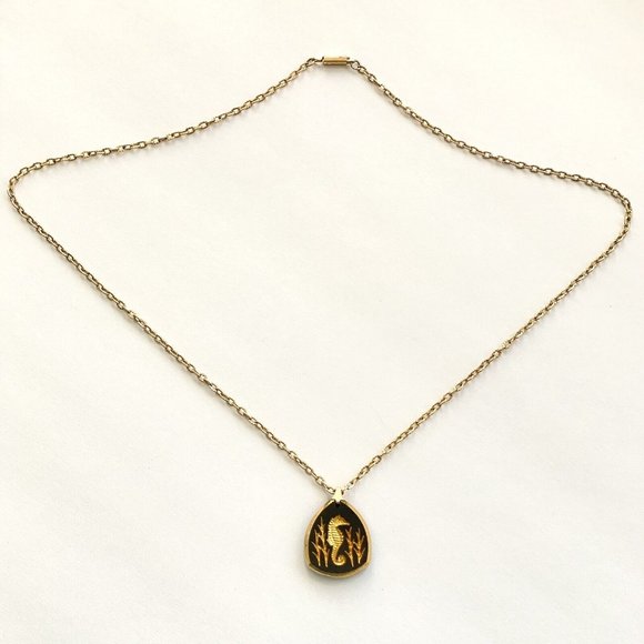 Seahorse Black & Gold Glass Pendant Gold Tone Chain Necklace 24” - Picture 3 of 6